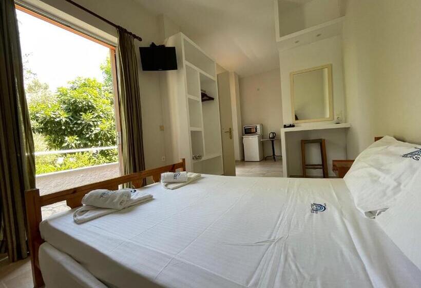 בית מלון כפרי Benitses Arches