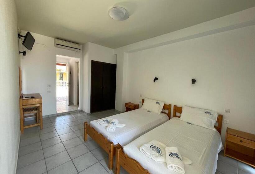 בית מלון כפרי Benitses Arches