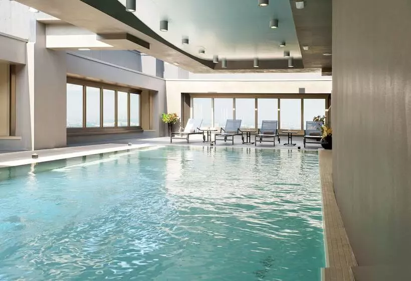 هتل Best Western Plus The Hub