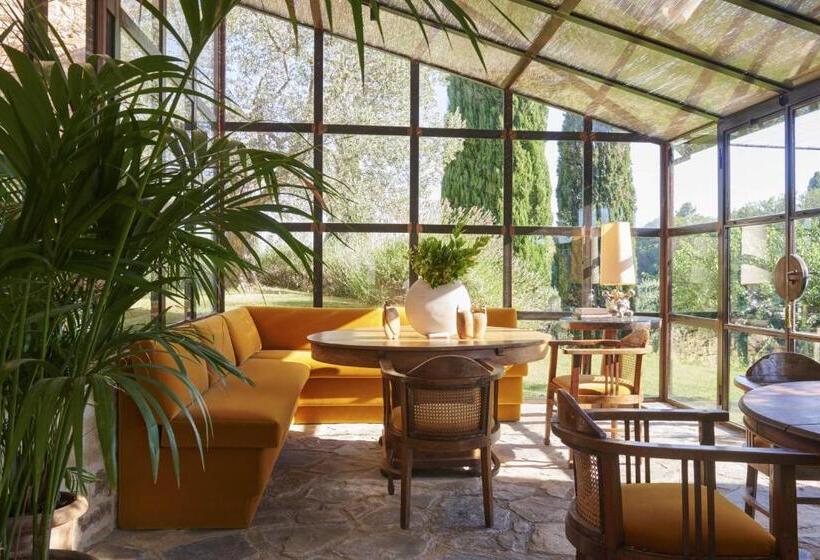 ホテル Castello Di Vicarello