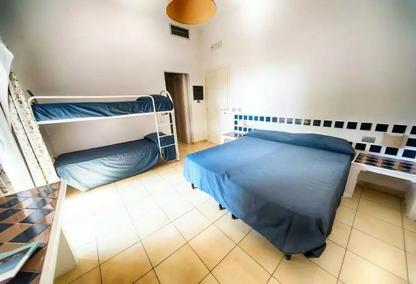 Отель Delle Stelle Beach Resort