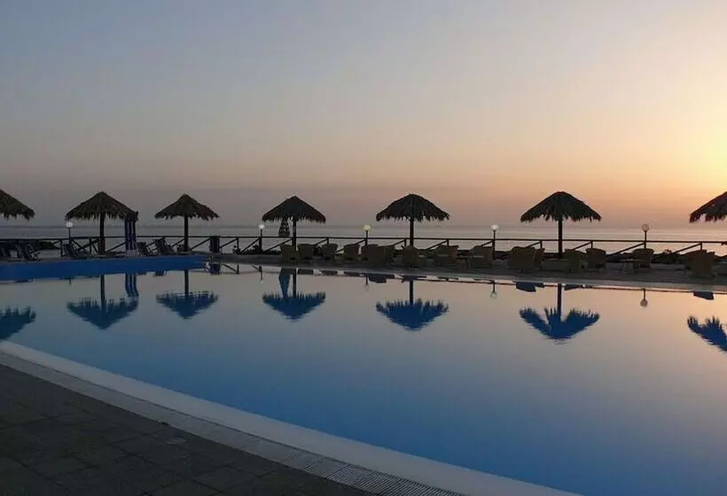 Отель Delle Stelle Beach Resort