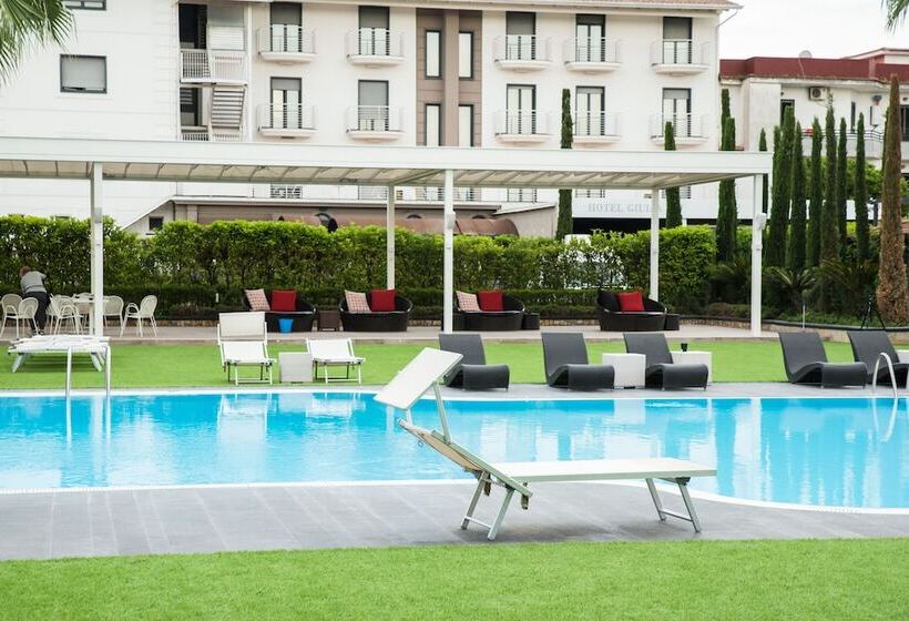 בית מלון כפרי Giulia Ocean Club