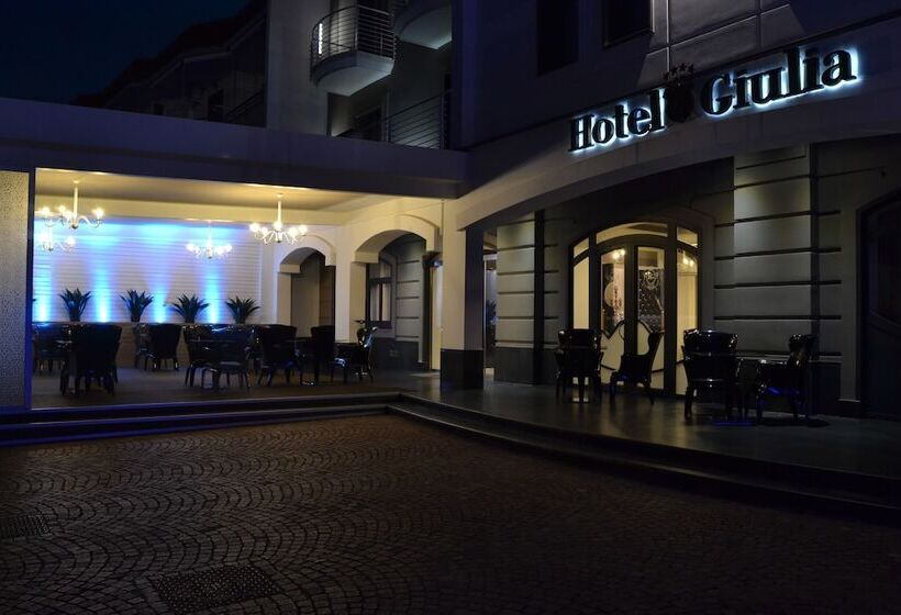 בית מלון כפרי Giulia Ocean Club