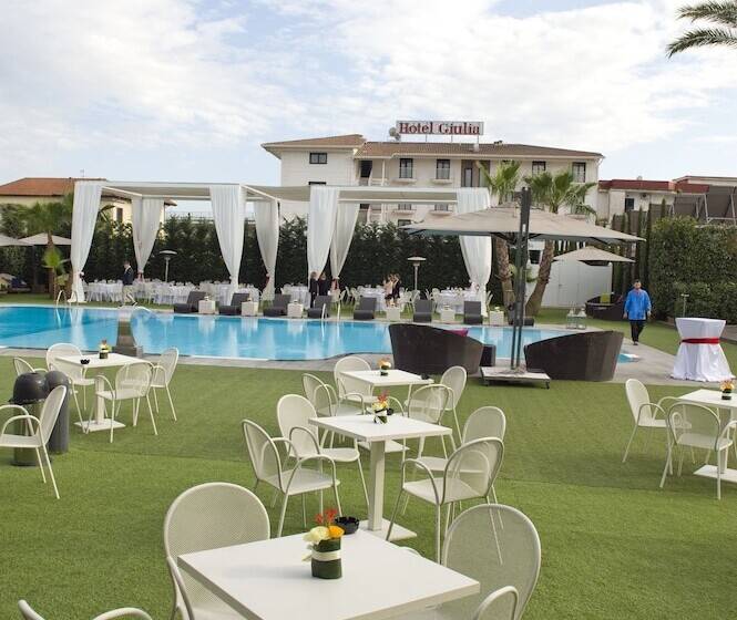 בית מלון כפרי Giulia Ocean Club