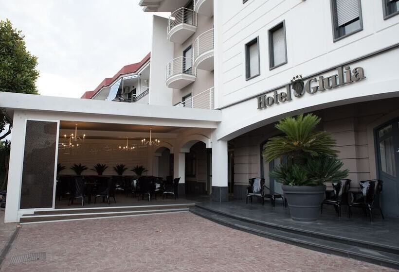 בית מלון כפרי Giulia Ocean Club