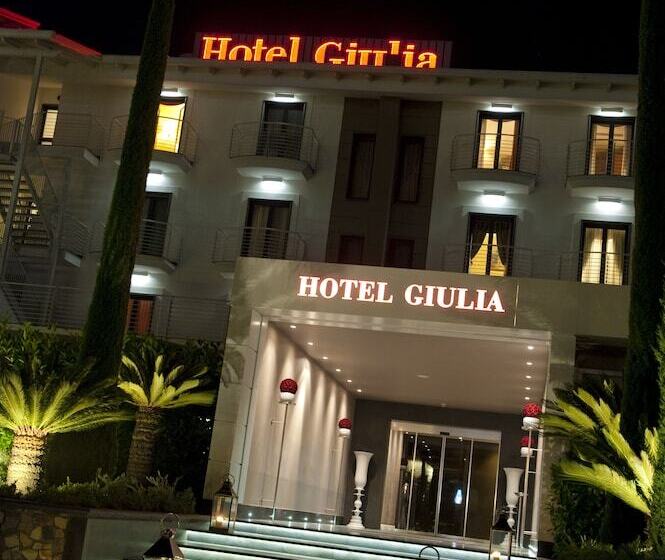 בית מלון כפרי Giulia Ocean Club