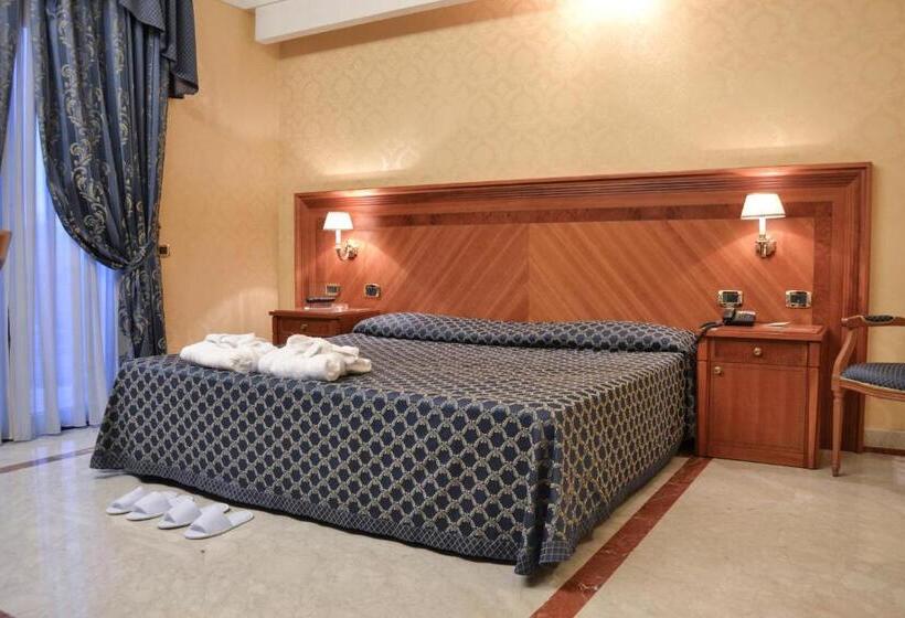 בית מלון כפרי Giulia Ocean Club