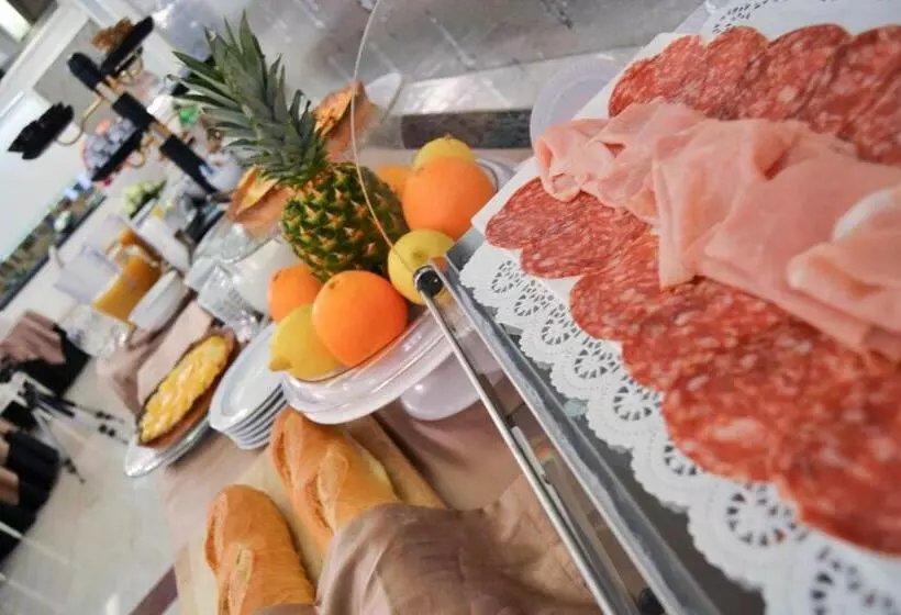 هتل Giulia Ocean Club