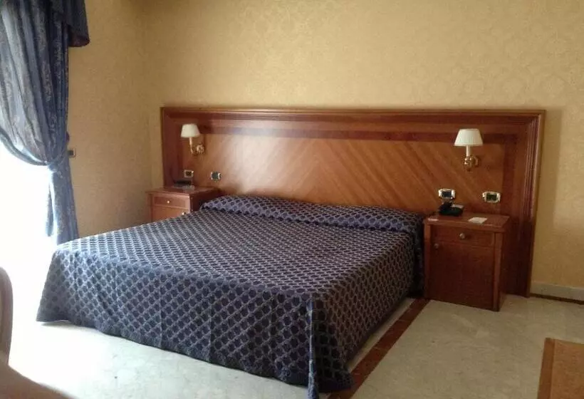 هتل Giulia Ocean Club