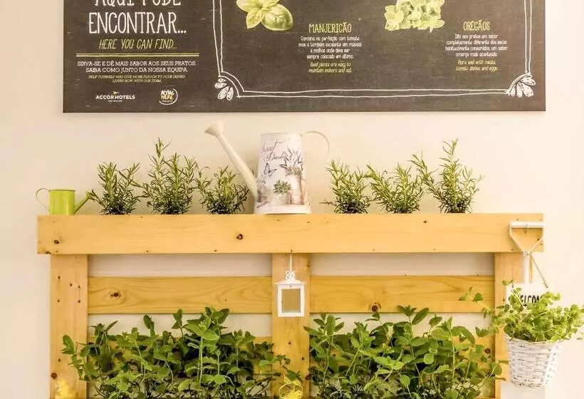 هتل Ibis Porto Centro São Bento