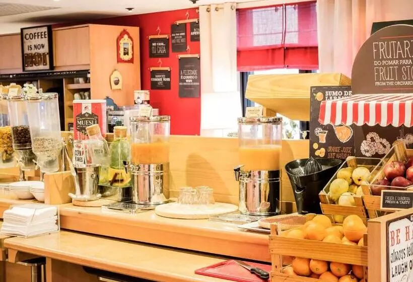 هتل Ibis Porto Centro São Bento