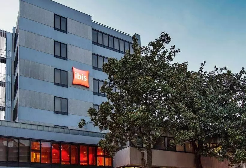 هتل Ibis Porto Centro São Bento