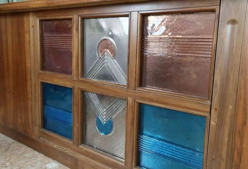 فندق Mantegna Stazione