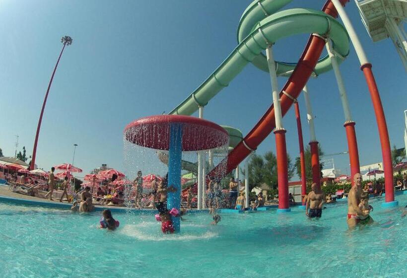 Szálloda Marzia Con Piscina