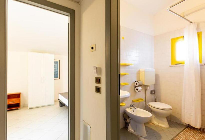 Szálloda Marzia Con Piscina