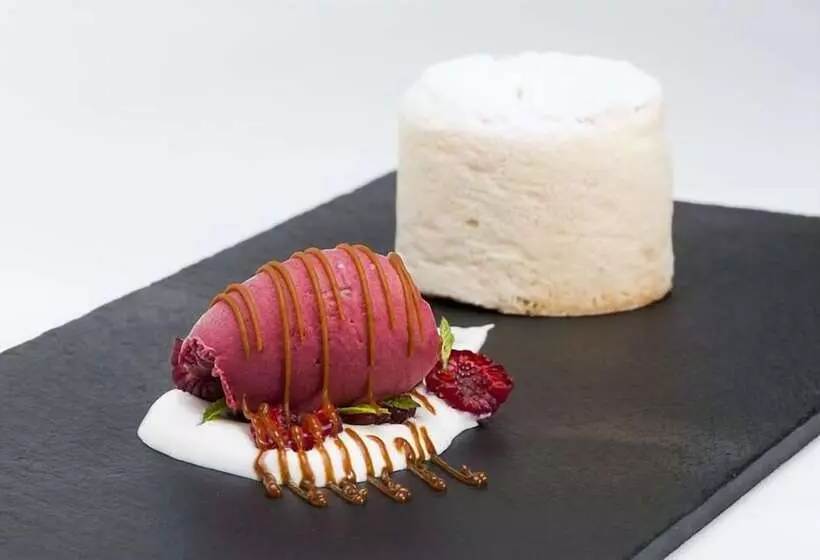 Hotelli Molino De Alcuneza Relais & Châteaux