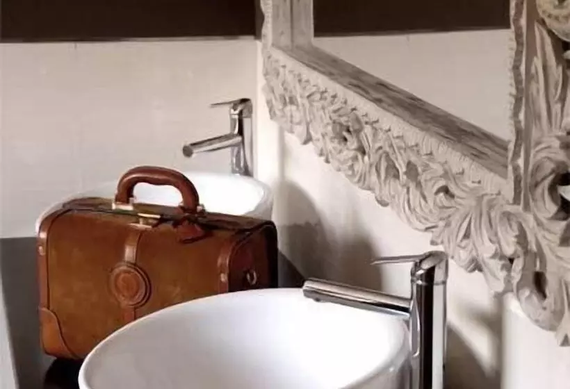 Hotelli Molino De Alcuneza Relais & Châteaux