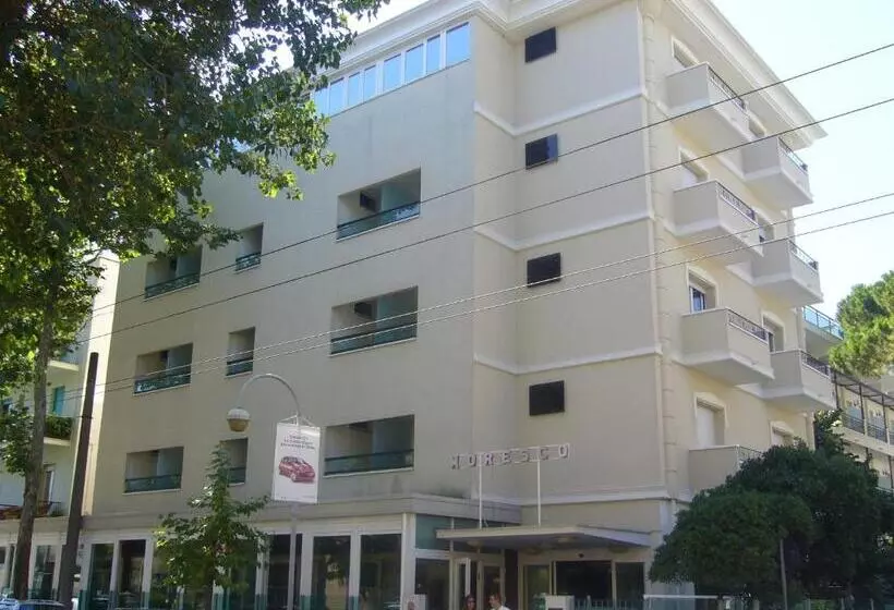 Отель Moresco   Piscina Beach Village