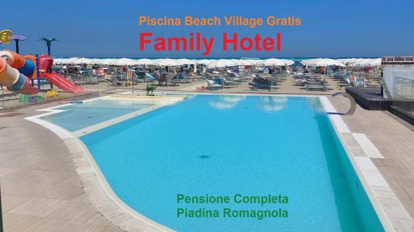 בית מלון כפרי Moresco   Piscina Beach Village