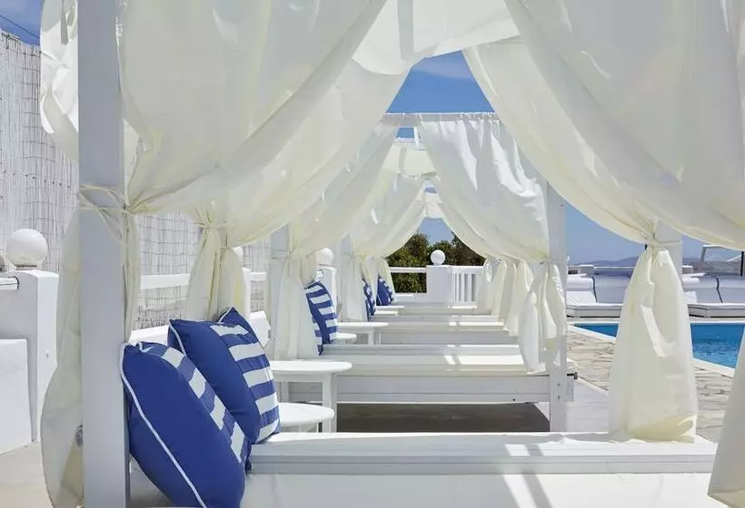 هتل Mr. And Mrs. White Tinos