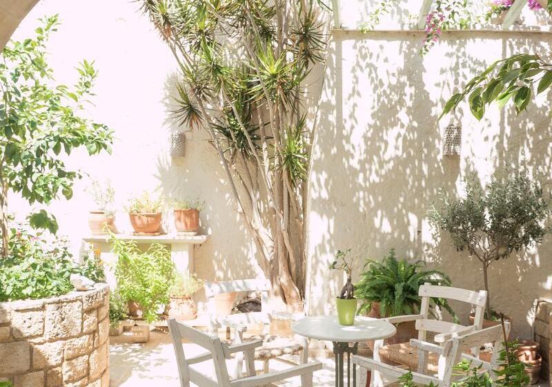 ホテル Mythos Suites Boutique