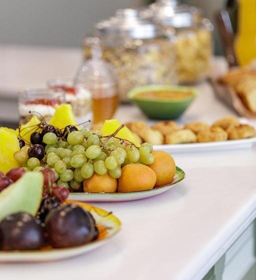 ホテル Mythos Suites Boutique