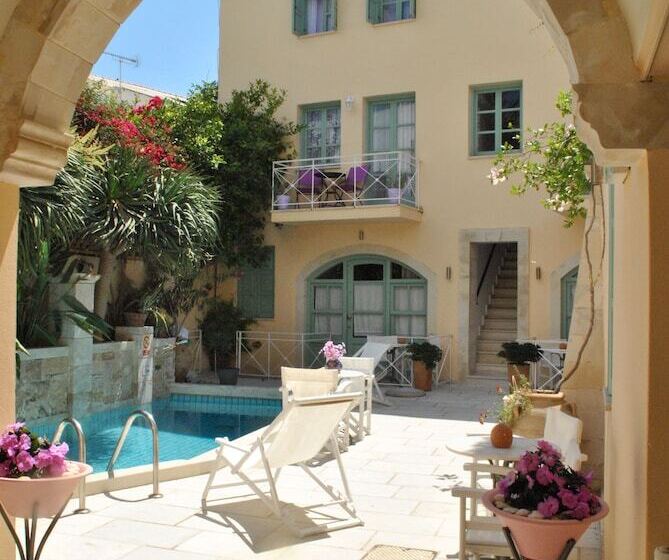 ホテル Mythos Suites Boutique