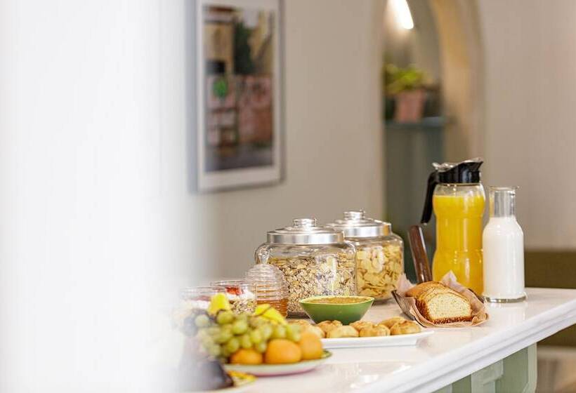 ホテル Mythos Suites Boutique