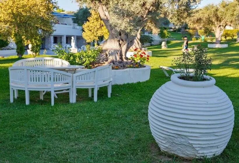 בית מלון כפרי Palmariva Beach