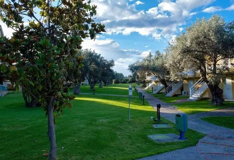 בית מלון כפרי Palmariva Beach