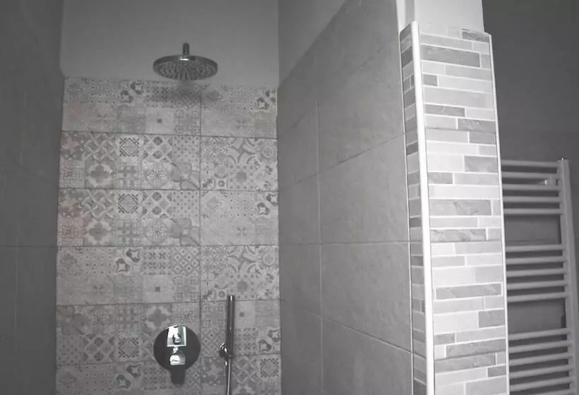 Отель Pineta Del Borgo