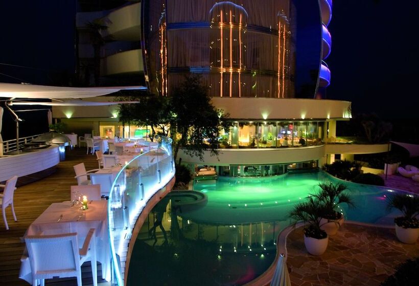 ホテル Premier & Suites  Premier Resort