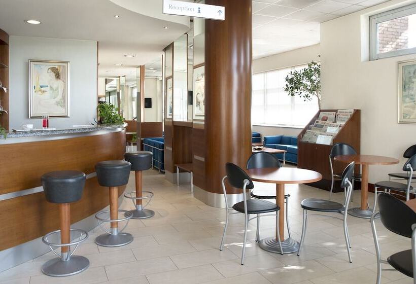 בית מלון כפרי Re Lissone