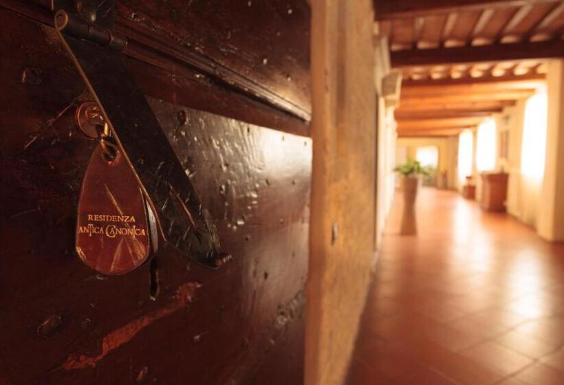 فندق Residenza Antica Canonica
