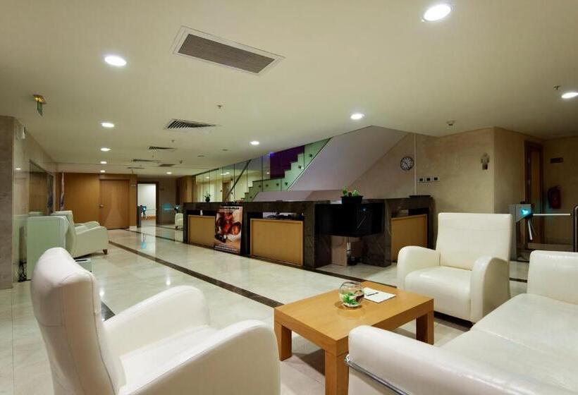 Отель The Green Park Pendik