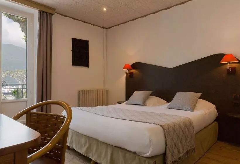 هتل Hôtel L Iroko The Originals City