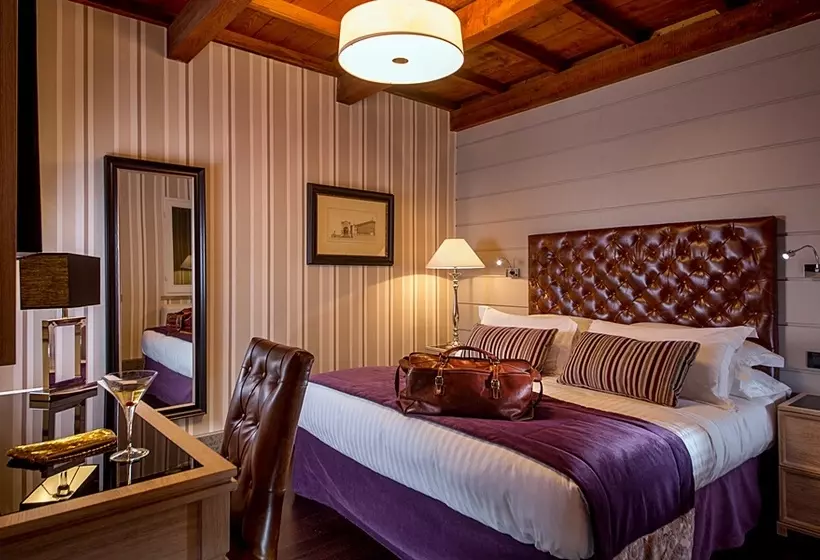هتل Rsh Spanish Steps Luxury Apartments
