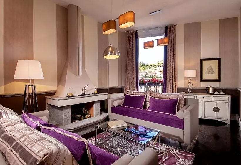 هتل Rsh Spanish Steps Luxury Apartments
