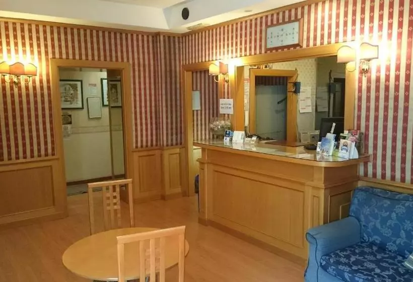 Hotel Urbis