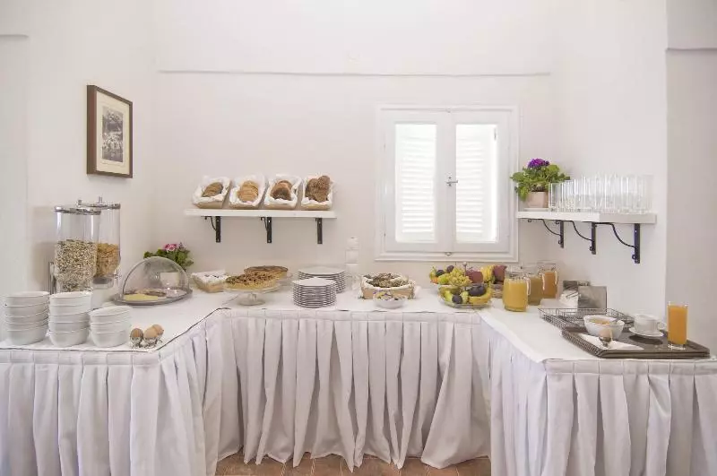 Hotelli Villa Ilias