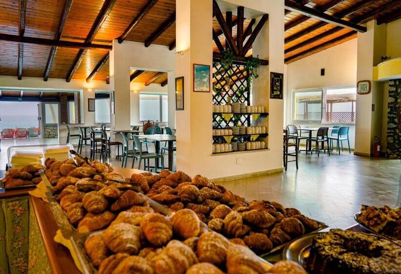 호텔 Villaggio Torre Ruffa Robinson