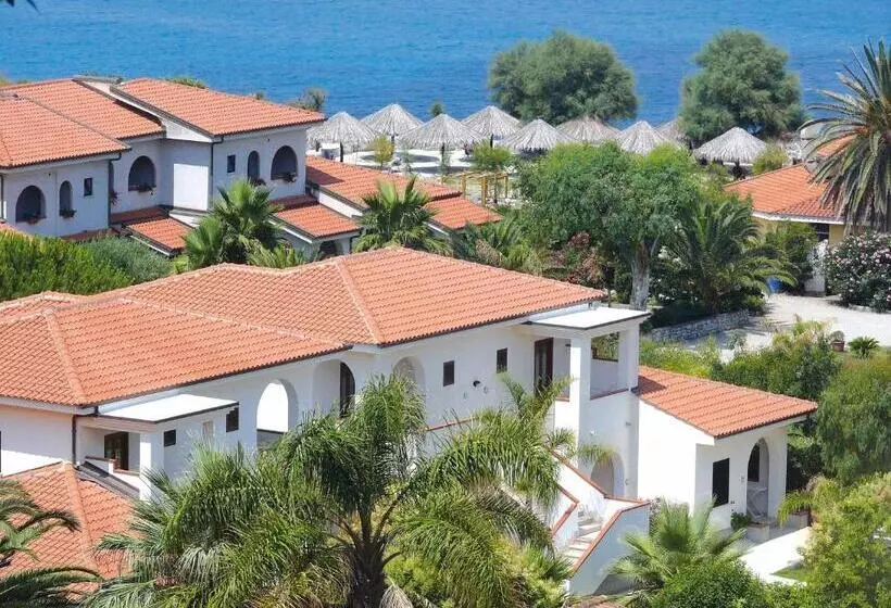 호텔 Villaggio Torre Ruffa Robinson