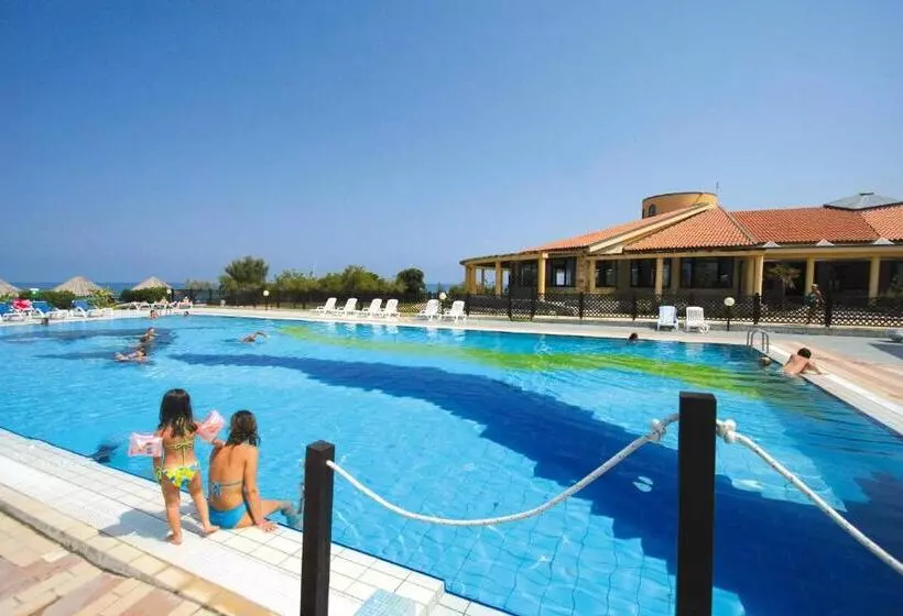 호텔 Villaggio Torre Ruffa Robinson