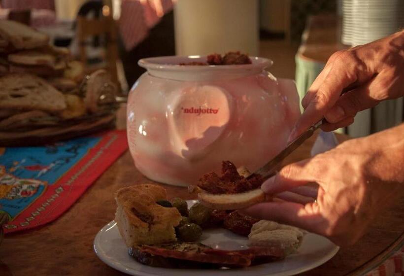 호텔 Villaggio Torre Ruffa Robinson