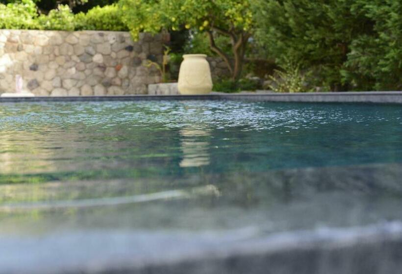 Residence Hotel Baia Portinenti