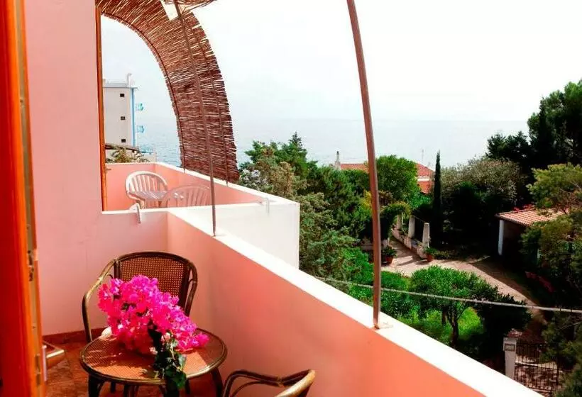 Residence Hotel Baia Portinenti