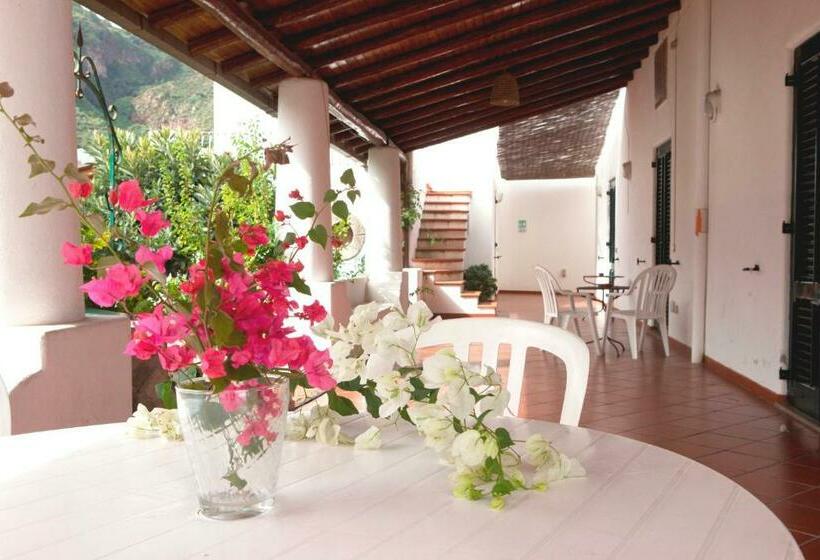 Residence Hotel Baia Portinenti