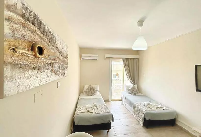 Antonis G. Hotel Apartments