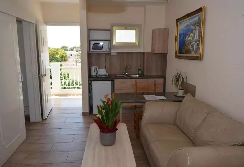 Antonis G. Hotel Apartments